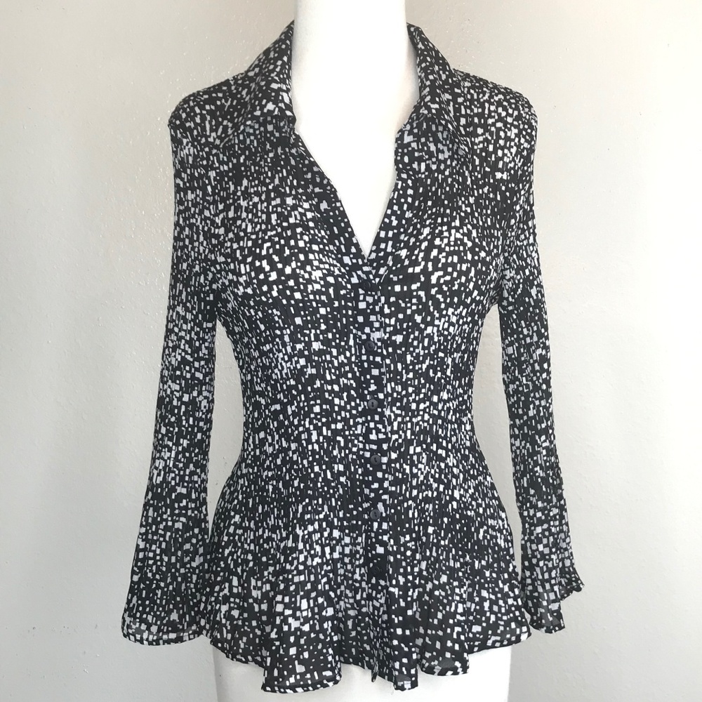 S.L.B. Vintage Style Black White Abstract Button Up Crinkle Long Sleeve Blouse